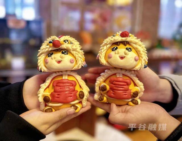 ”出来的非遗藏着最深的年味AG真人美到舍不得吃！“蒸(图4)